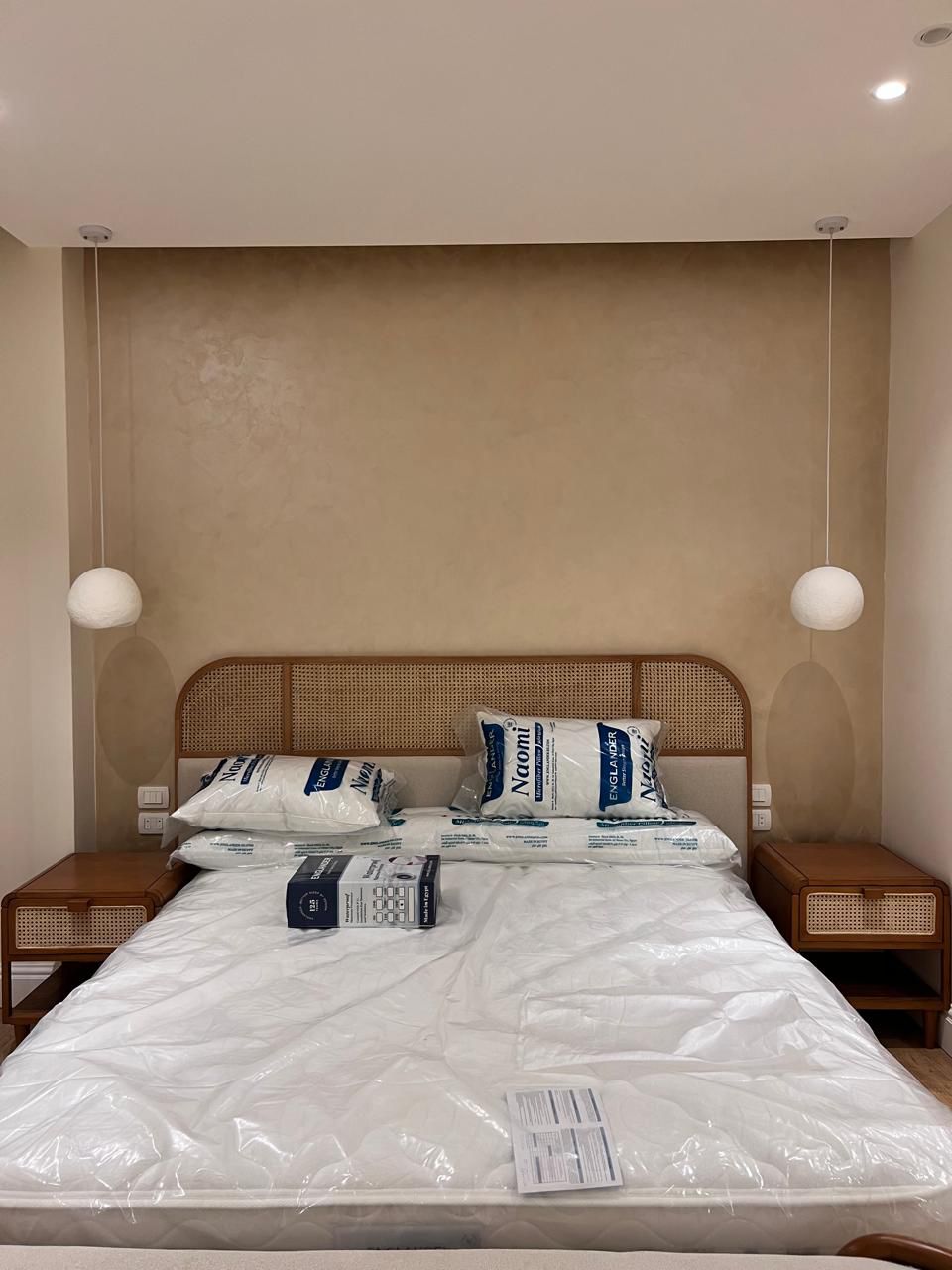 Splendid Bed