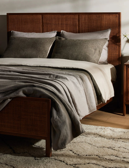 Roots Bed