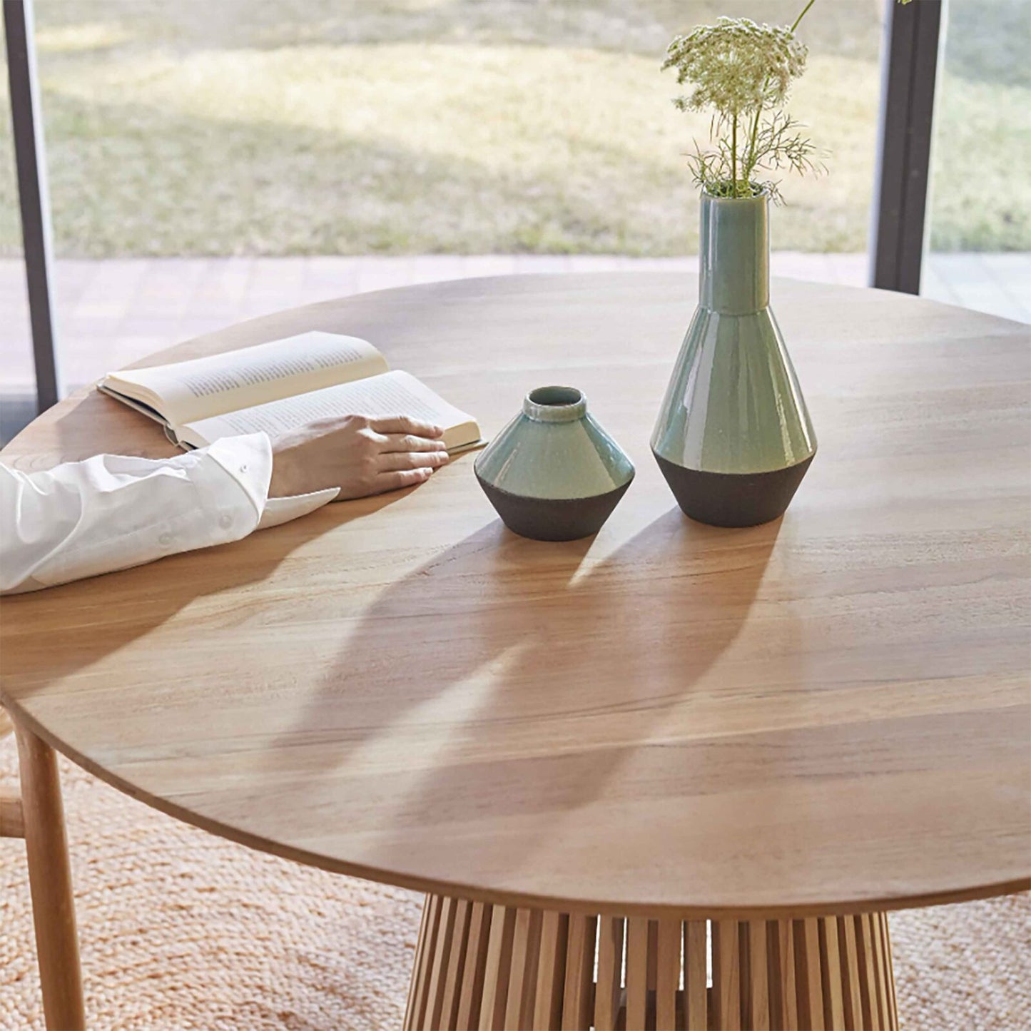Simple Wood Dining Table With 4 Rattan Chairs