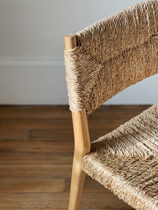 Kemet Chair