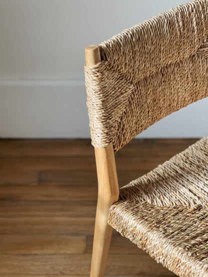 Kemet Chair