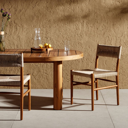 Kemet Chair