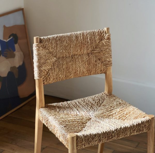 Kemet Chair