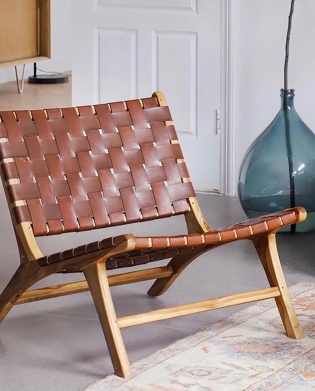 Lily Chair