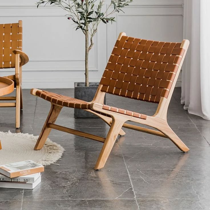 Lily Chair
