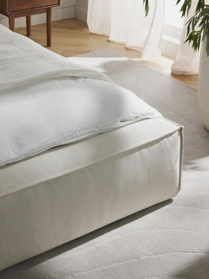 Lennon bed