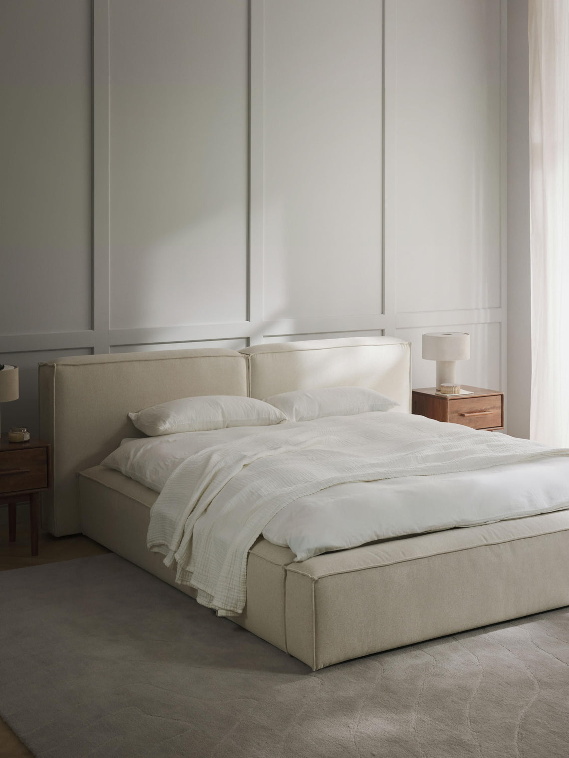 Lennon bed