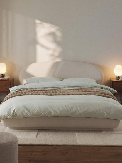 Alba rounded quilted terry bed