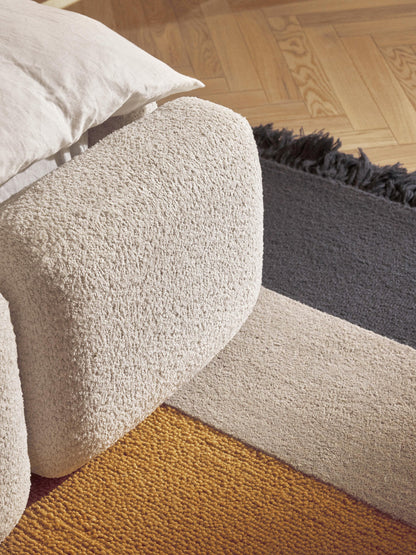 Quilted plush-loop bed