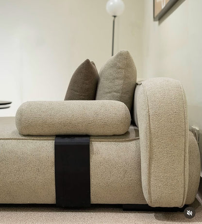 Looma sofa