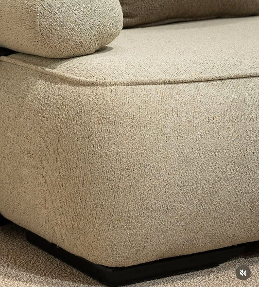 Looma sofa