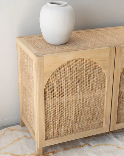 ADA ARCH BUFFET