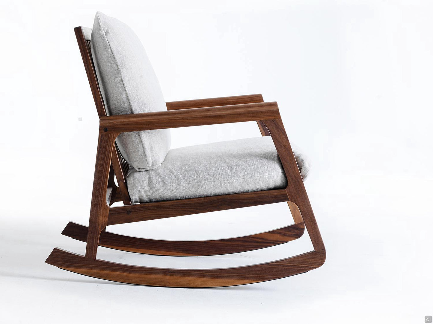 Laxy Chair