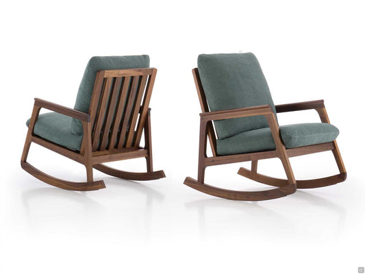 Laxy Chair