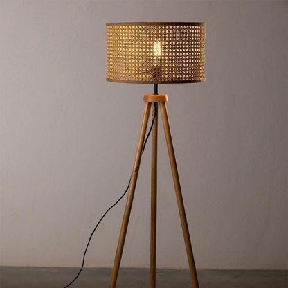 RATTAN FLOOR LAMP